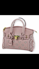 Cargar imagen en el visor de la galería, Personalized Satchel Leather Handbag
