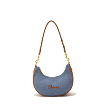 Carica l&#39;immagine nel visualizzatore di Gallery, Canvas Half Moon Bag
