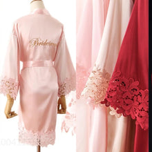 Cargar imagen en el visor de la galería, Personalized Lace  Wedding Robe | Bride &amp; Bridesmaid
