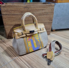 Carica l&#39;immagine nel visualizzatore di Gallery, Jute Birkin Leather with Inabel
