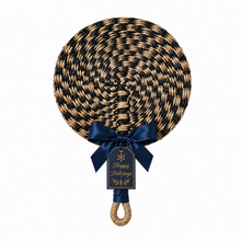 Görseli Galeri görüntüleyiciye yükleyin, Seagrass Woven Fan

