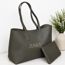 Cargar imagen en el visor de la galería, Laptop Leather Handbag
