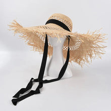 Load image into Gallery viewer, Sea Breeze Raffia Hat
