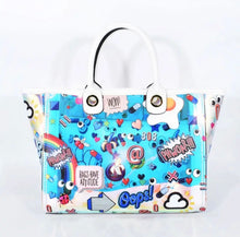 Load image into Gallery viewer, Eye Theme Holographic Chain Tote
