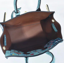 Afbeelding in Gallery-weergave laden, Eye Theme Square Bag
