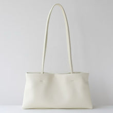 Cargar imagen en el visor de la galería, Sheepskin Leather Underarm Bag
