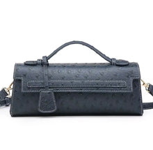 Carica l&#39;immagine nel visualizzatore di Gallery, Ostrich Envelope Bag
