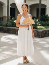 Cargar imagen en el visor de la galería, Handmade Rattan Fan with Engraving -100pcs
