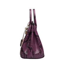 Afbeelding in Gallery-weergave laden, Snake Skin Pattern Genuine Leather Bag
