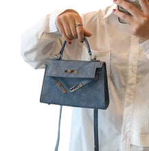 Cargar imagen en el visor de la galería, Small Denim Square Bag
