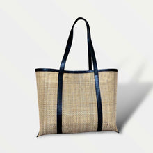 Cargar imagen en el visor de la galería, Rattan Webbing Leather Tote
