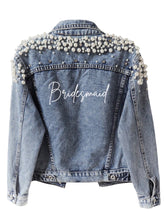 Carica l&#39;immagine nel visualizzatore di Gallery, Bride Beaded Denim Jacket | Custom Embroidery
