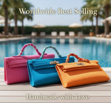 Carica l'immagine nel visualizzatore di Gallery, Jute Clutch
