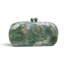 Cargar imagen en el visor de la galería, Mother Pearl Clutch
