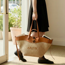 이미지를 갤러리 뷰어에 로드 , Embroidered Carryall Tote
