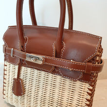 Carica l&#39;immagine nel visualizzatore di Gallery, Premium Birkin Wicker Bag - Genuine Leather
