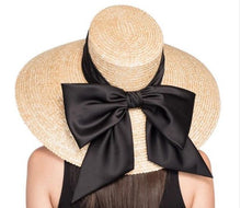 Load image into Gallery viewer, Bow Decor Straw Hat
