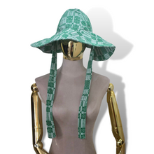 Carica l&#39;immagine nel visualizzatore di Gallery, Weaving Loom Bucket Hat
