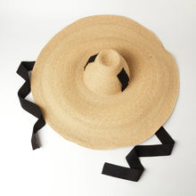 Load image into Gallery viewer, Mexican Raffia Hat
