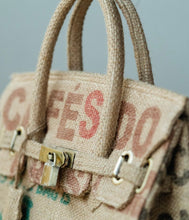 Carregar imagem no visualizador da galeria, Café do Brasil - BURLAP BIRKIN
