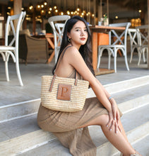 Load image into Gallery viewer, Crochet Straw Tote Bag
