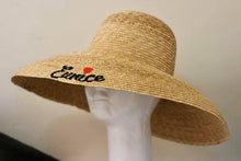 Cargar imagen en el visor de la galería, Vintage Bucket Hat
