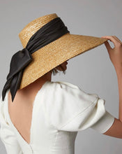 Carregar imagem no visualizador da galeria, Bow Decor Straw Hat
