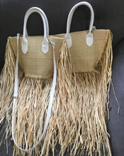 Load image into Gallery viewer, Raffia Fringe Tote Bag
