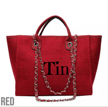 Carica l&#39;immagine nel visualizzatore di Gallery, Embroidered Chain Bag
