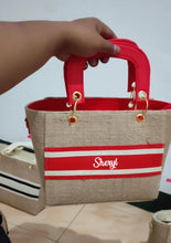 Carregar imagem no visualizador da galeria, Burlap Lady Bag
